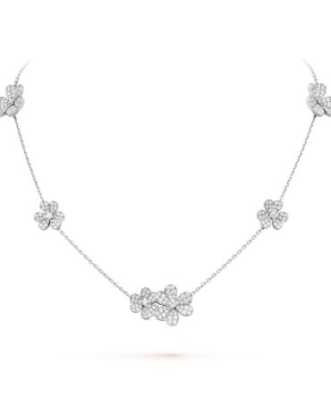 Frivole necklace, 9 flowers