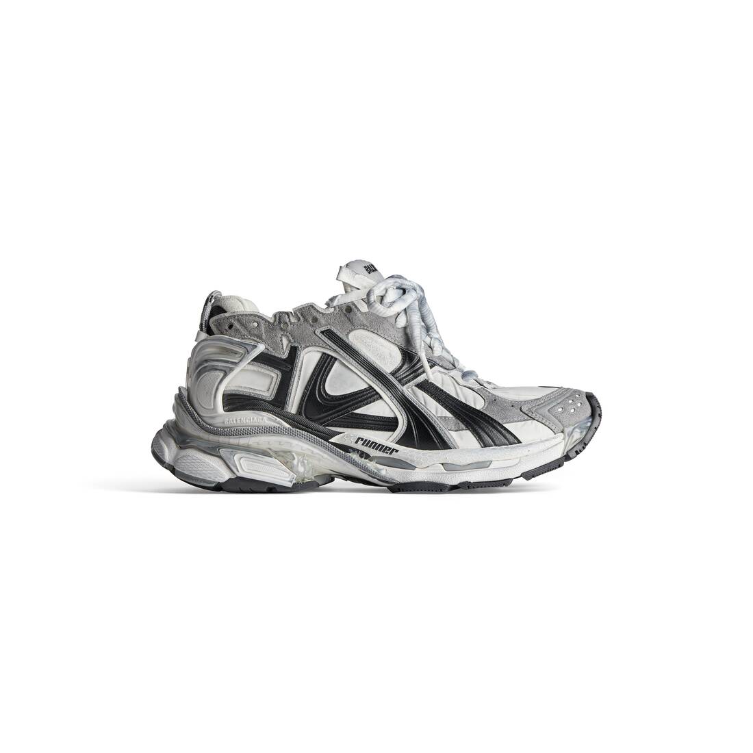 Womens Runner Sneaker in Grey